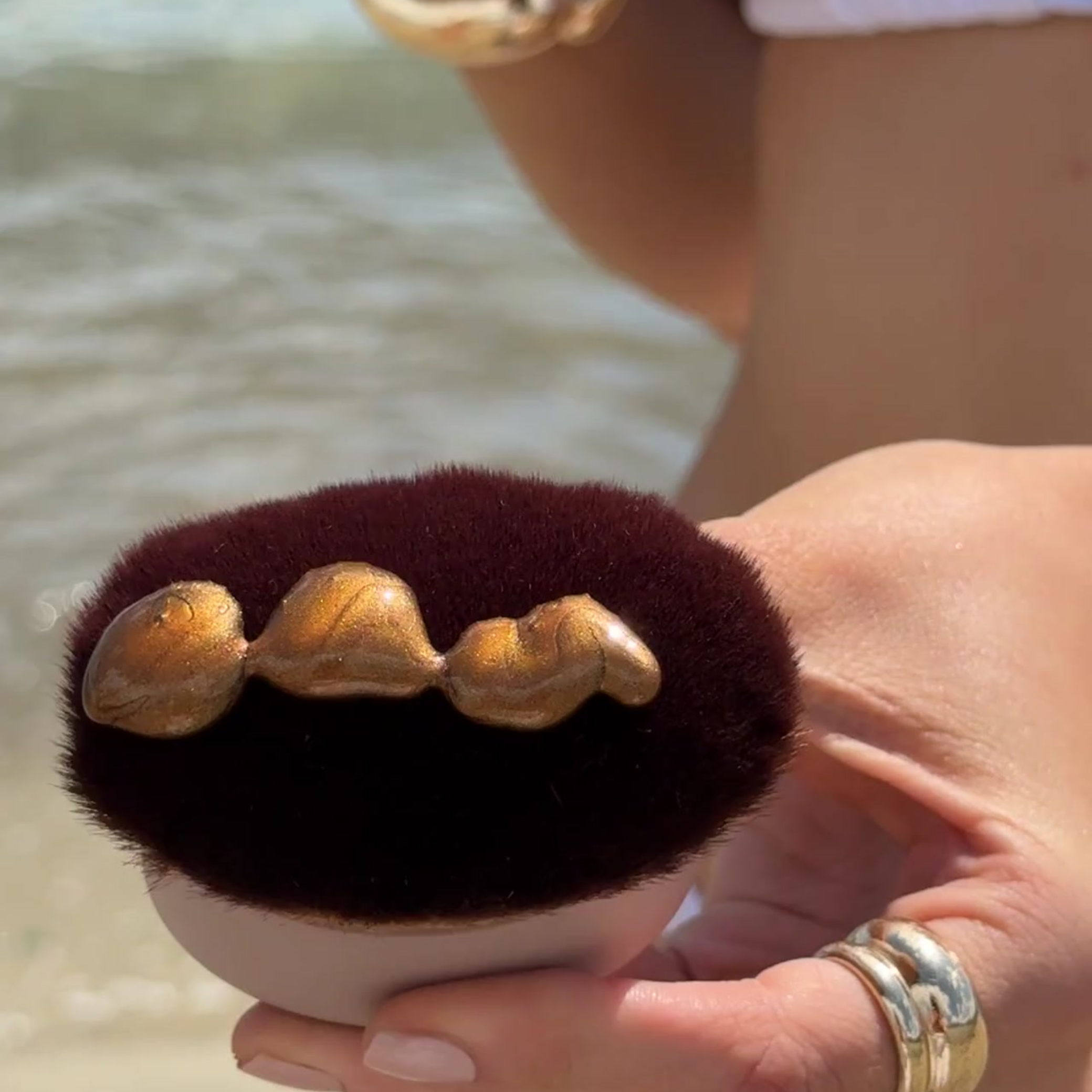 Glaze & Glo Instant Shimmer Skin Illuminator